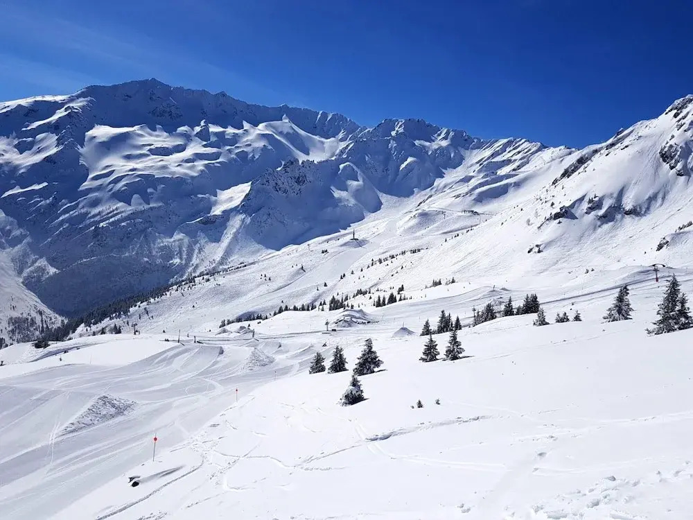 Apartment With one Bedroom in Le Pleynet, With Wonderful Mountain View and Balcony - 100 m From the Slopes
