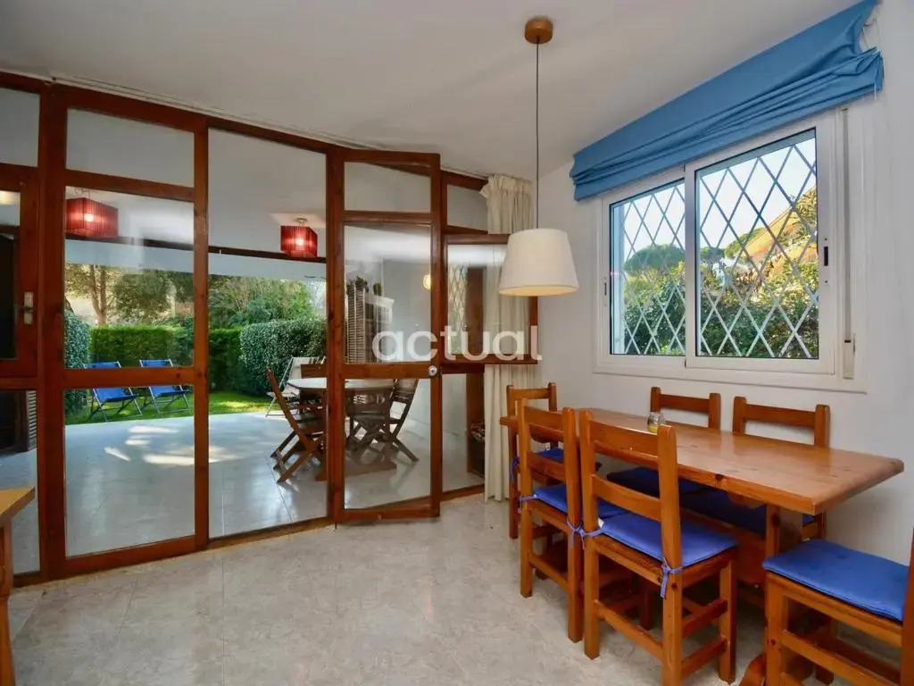 Apartamento Politur F-1