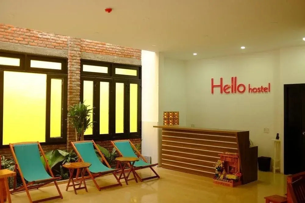 Hello Hostel