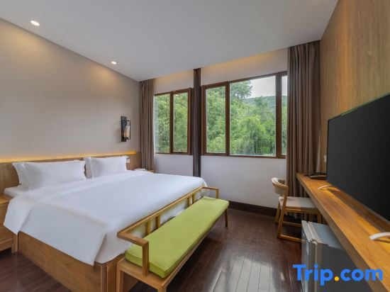 Yijiangnan Shuiyue Hanfu Theme Homestay