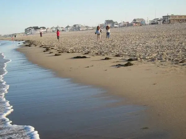 Tides Motel - Hampton Beach