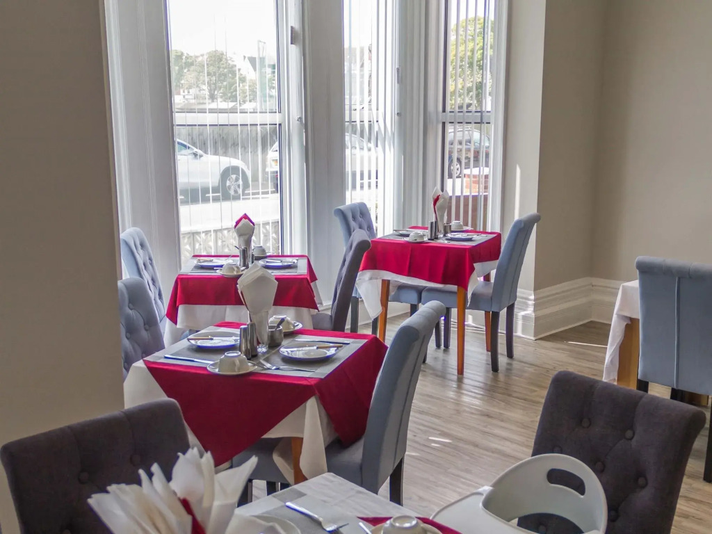 Arona Guest Hotel