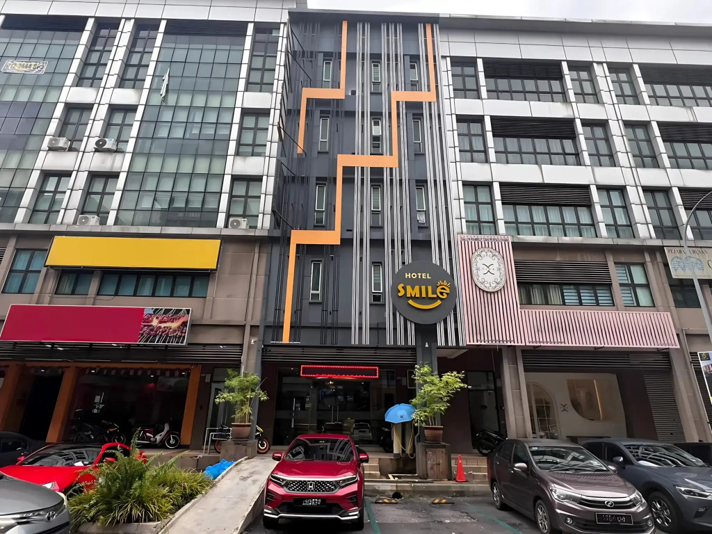 Smile Hotel Subang USJ