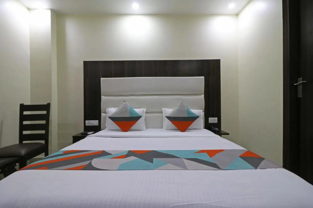 Hotel Park Suites At Airport