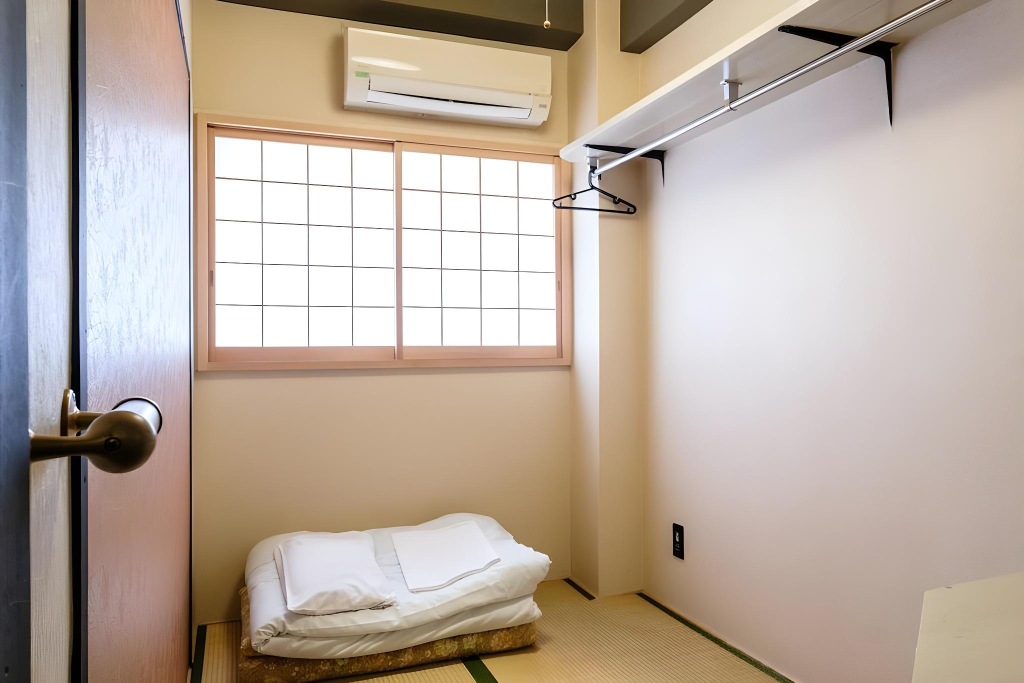 Yokohama Hostel Village Hayashi-Kaikan
