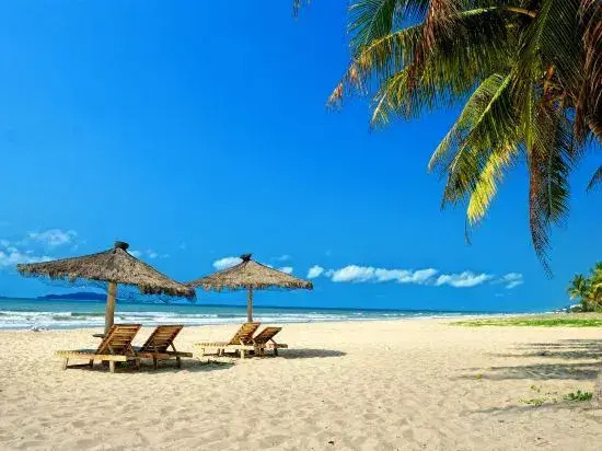 IMMERSING Hotel (Haikou XinBu Island Bihai Yintan Branch)
