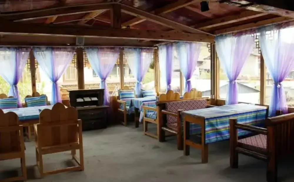 Happy Times Theme Inn