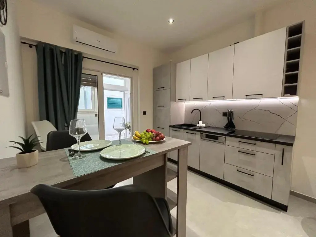 Center Apartments Regina