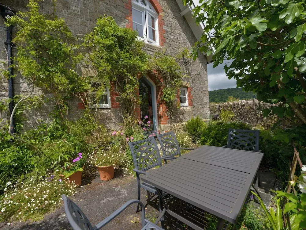 The Old School House