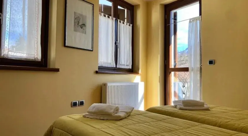 Al Fogolâr Rooms & Osteria with Saunaland