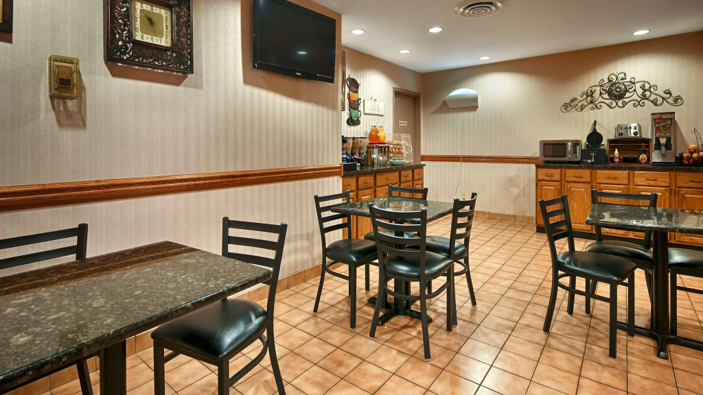 Отель Baymont by Wyndham Chester IL