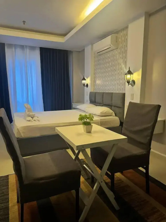 Kay hotel