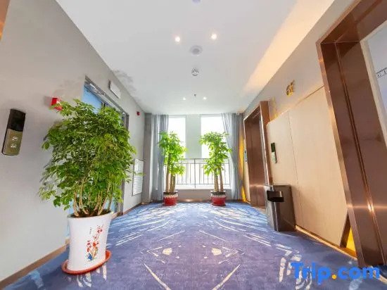 LANOU Hotel