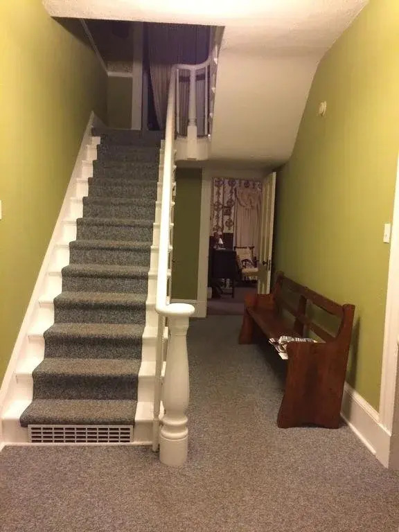 Hollings House B&B