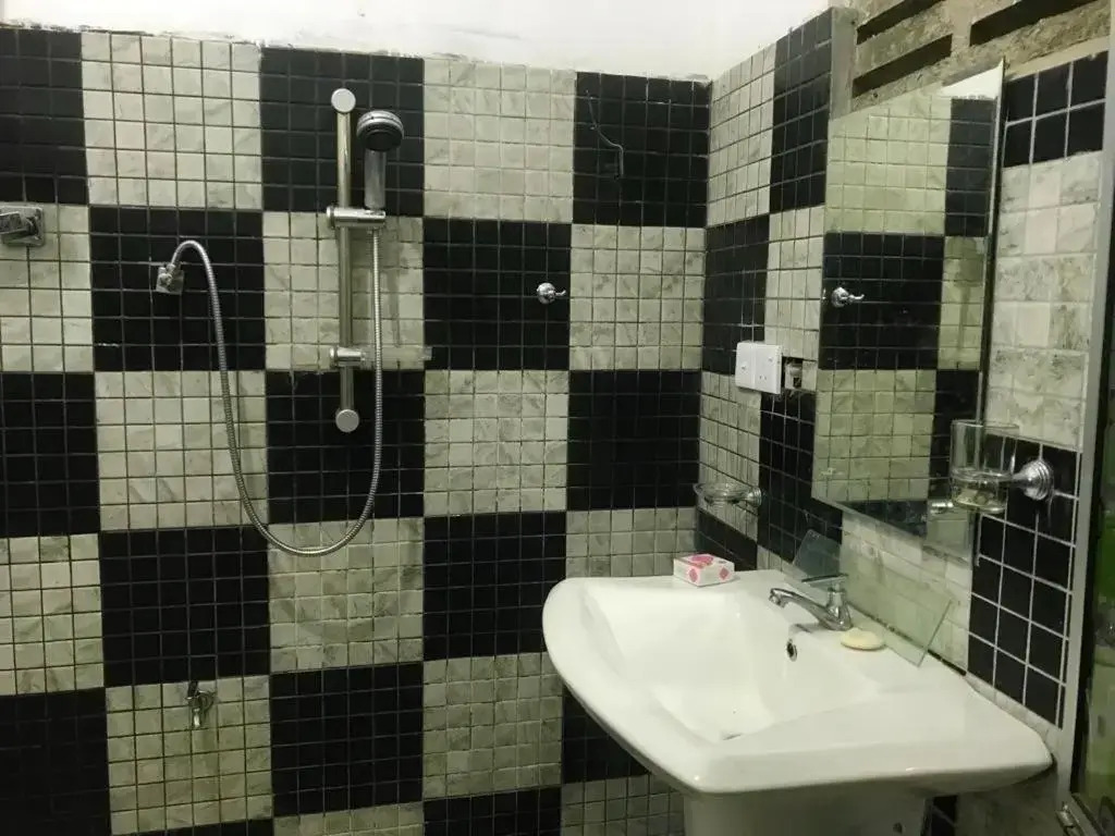 Diyaluma Manusha Hotel