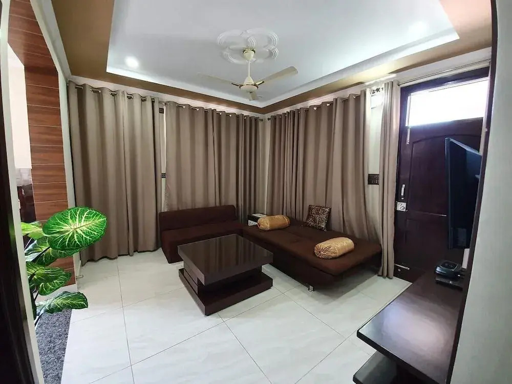 Touristen Holiday Home A luxury Villa