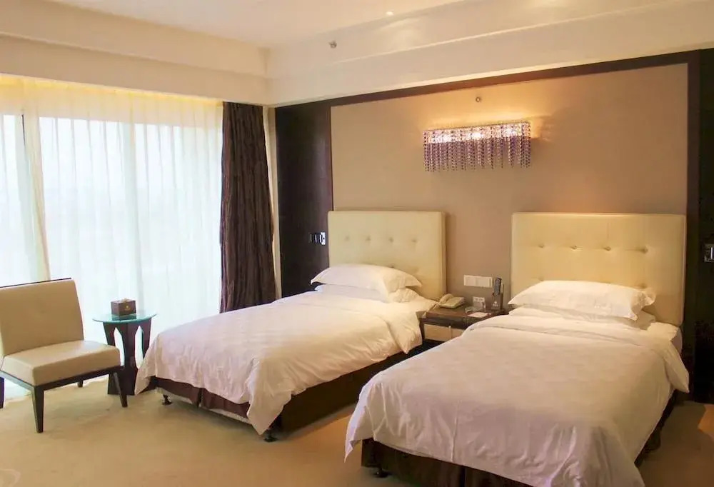 Huangshan Golf Hotel