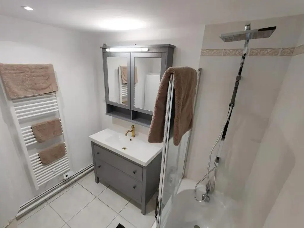 Homefleur - Grand appartement avec jardin 4-6 personnes