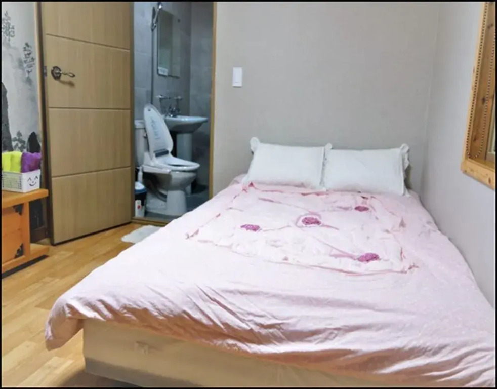 Gureumchae Guesthouse