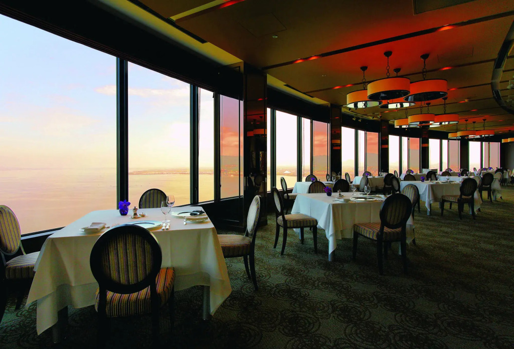 Lake Biwa Otsu Prince Hotel
