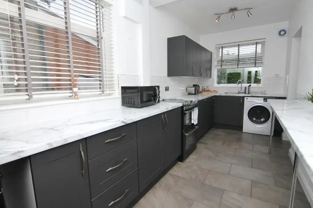 Seedfield House - Elegant Stylish Home