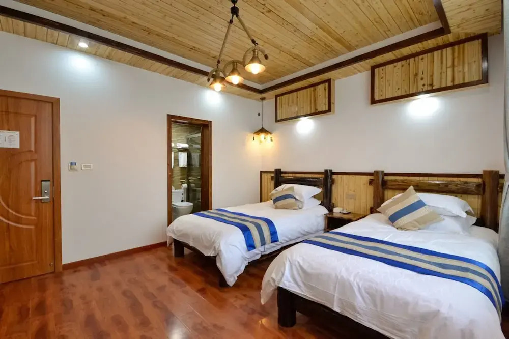 Vyluk J Hotel Lishui Rail Station