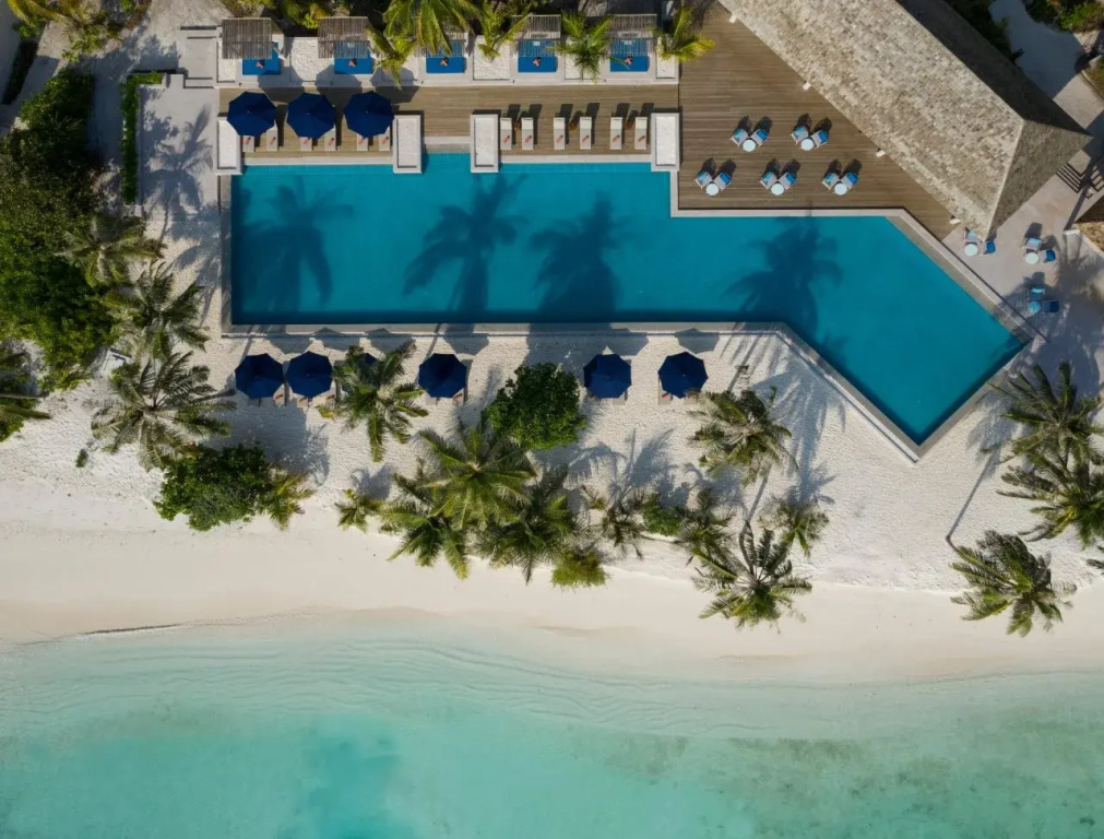 Emerald Faarufushi Resort & Spa - Deluxe All Inclusive