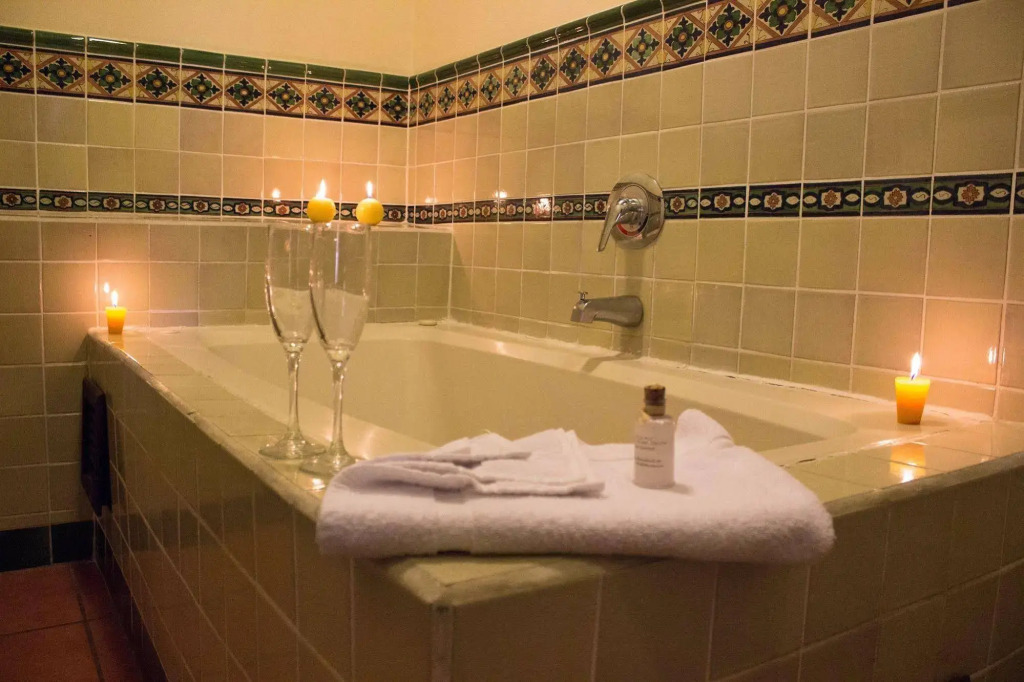 Hotel Meson del Valle by AHS