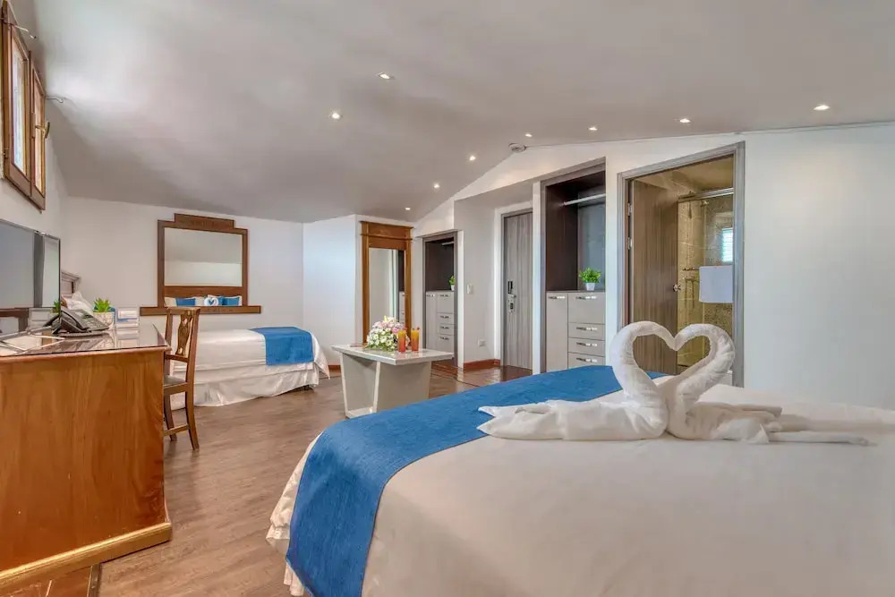 Swans Cay Hotel