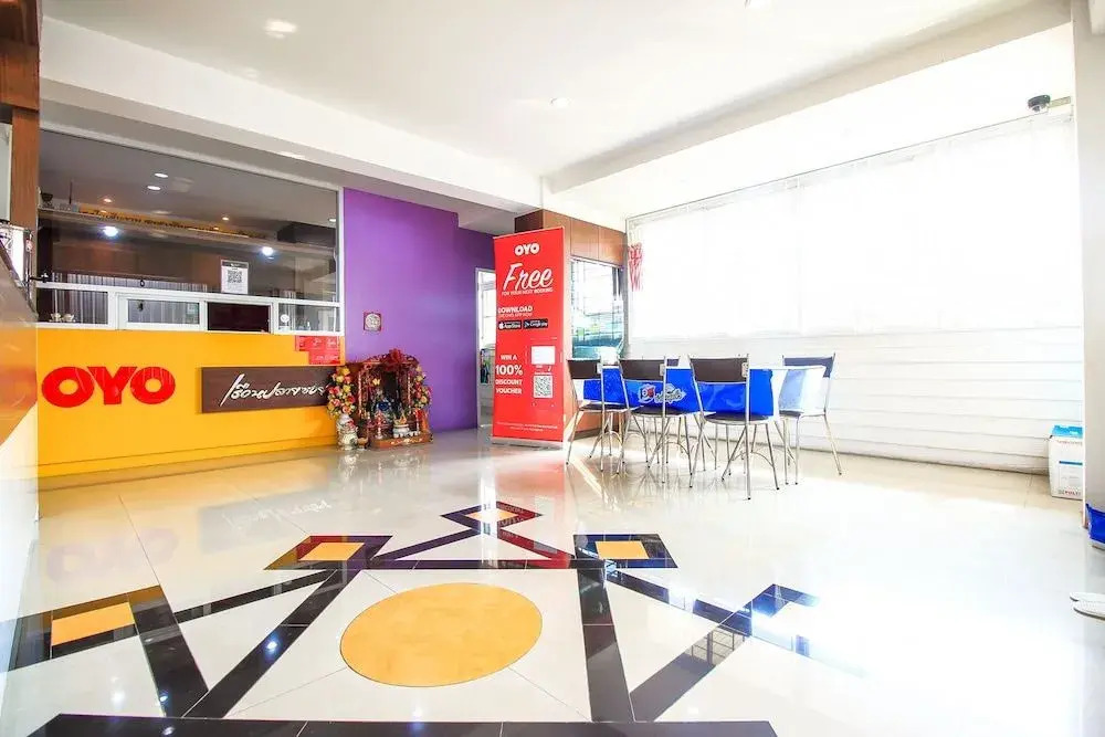 OYO 405 Ruan Plaisoi Apartment