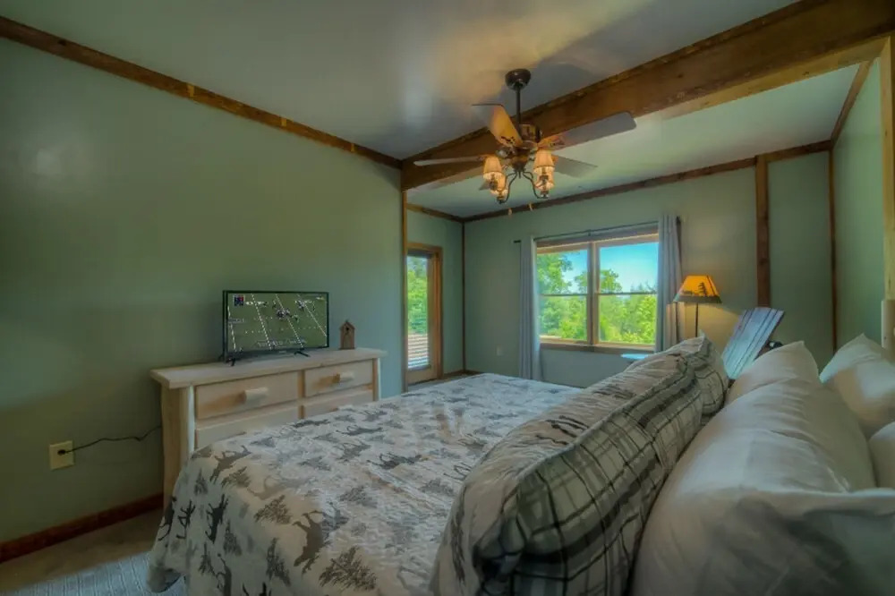 Wolfs Den by Escape to Blue Ridge