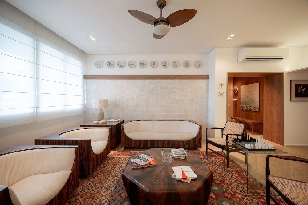Av. Atlantica 5 Suites, Ocean View, Renovated