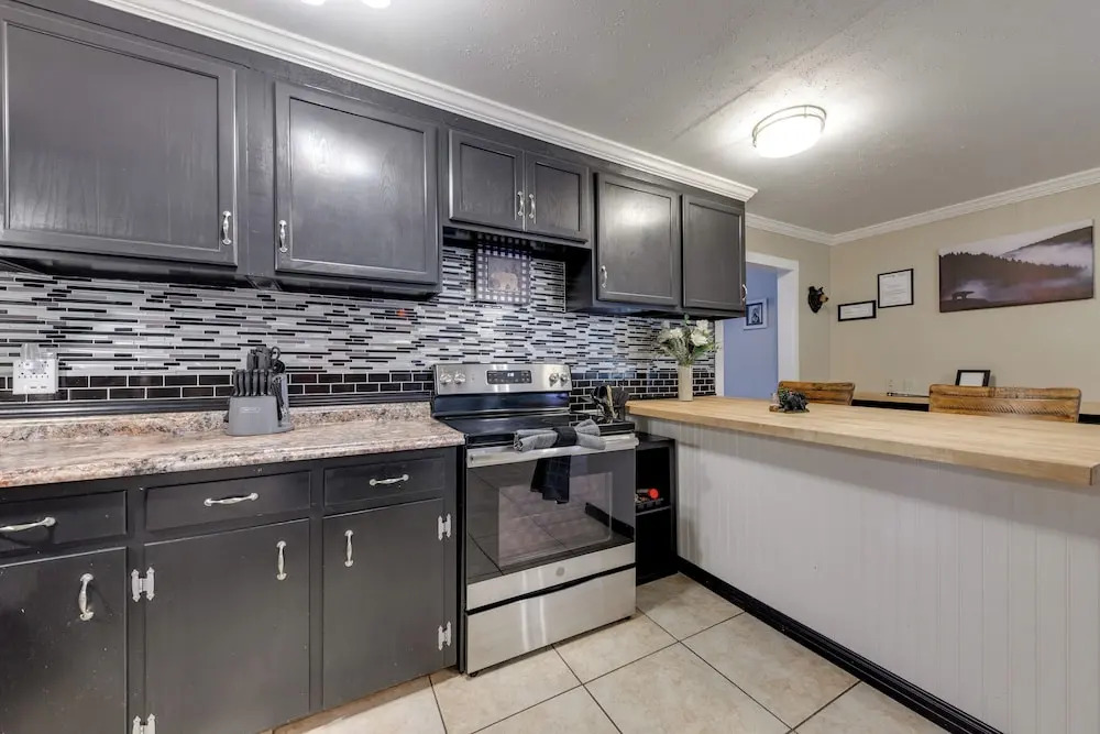 'majestic Pines' Ruidoso Retreat w/ New Hot Tub!
