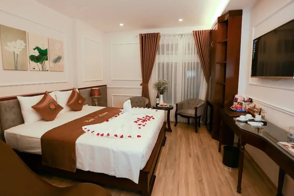 Sen Hotel HN - by BAY LUXURY