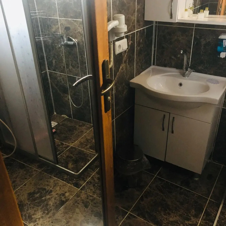 Beş Evler Apart