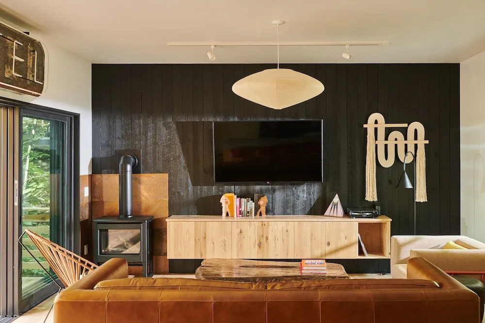 Woodstock Way Hotel