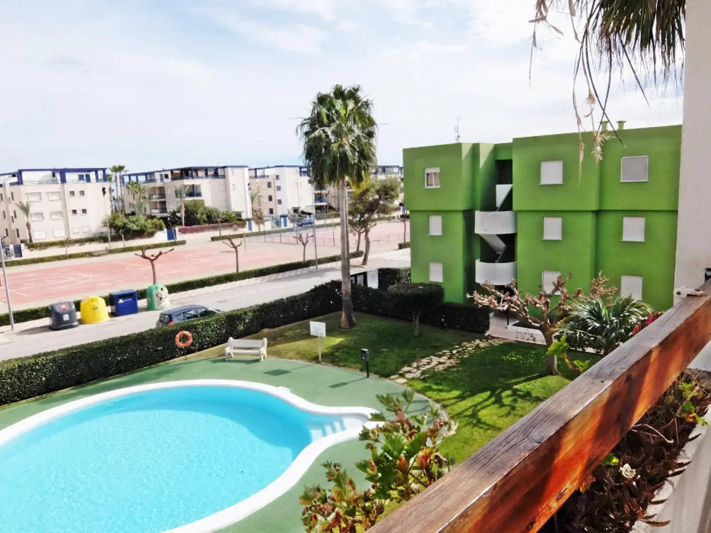 Los Juncos Solo Familias Serviplaya