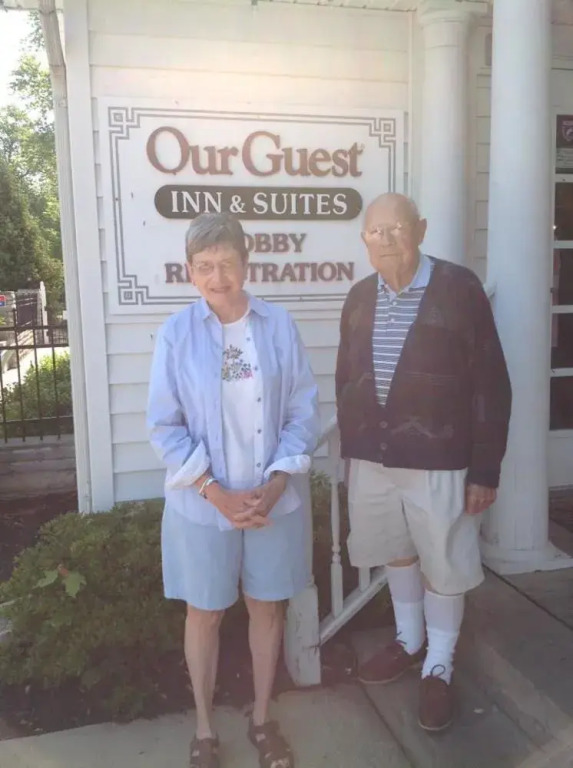 OurGuest Inn & Suites Downtown Port Clinton