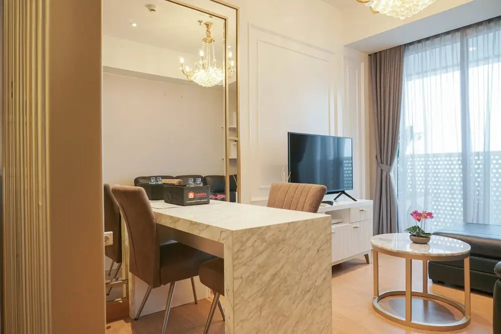 Brand New and Luxury 1BR at West Vista Apartment