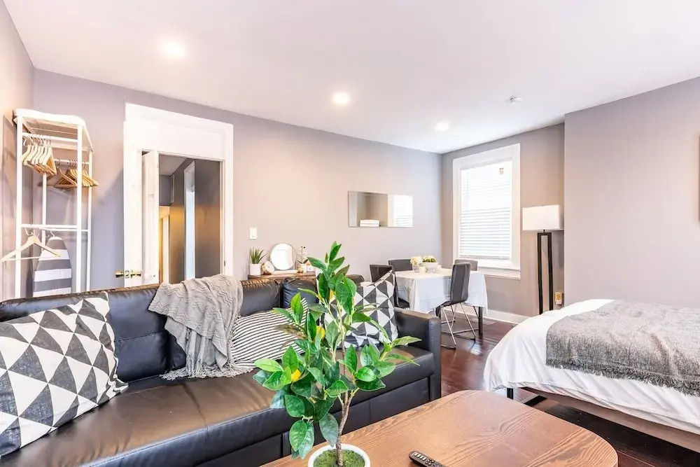 Modern Condo Old Town Charm