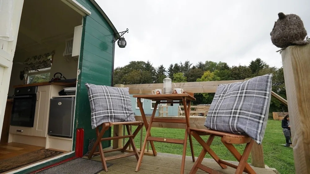 Shepherd's Hut @ Westcote