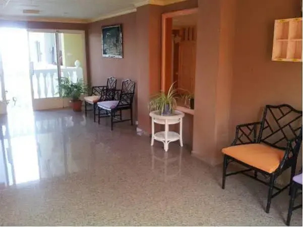Flipper Top Suites