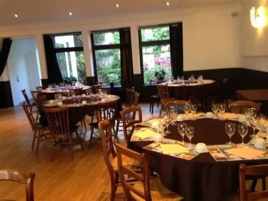 Hotel Restaurant Les Oceanides