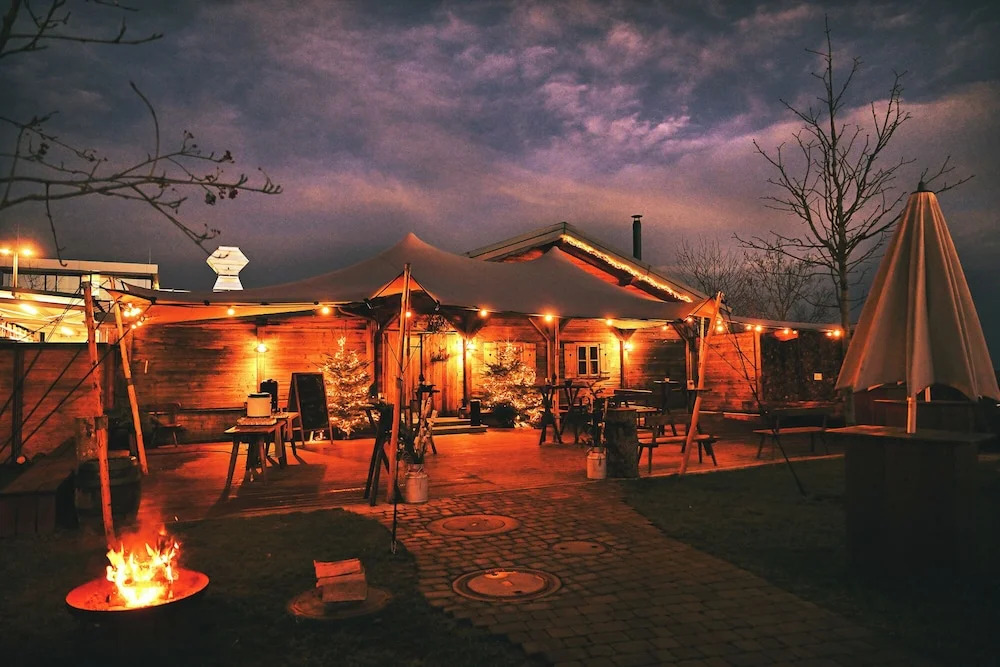 Das ACKER Hotel