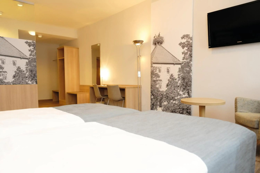 Hotel & Gasthaus DAS RÖHRL Straubing