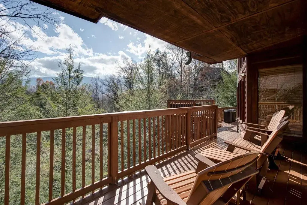 The Moose is Loose, 4 Bedrooms, Mountain View, Hot Tub, Sleeps 10