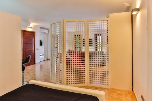 Luxury Studio Apartment La Plaza