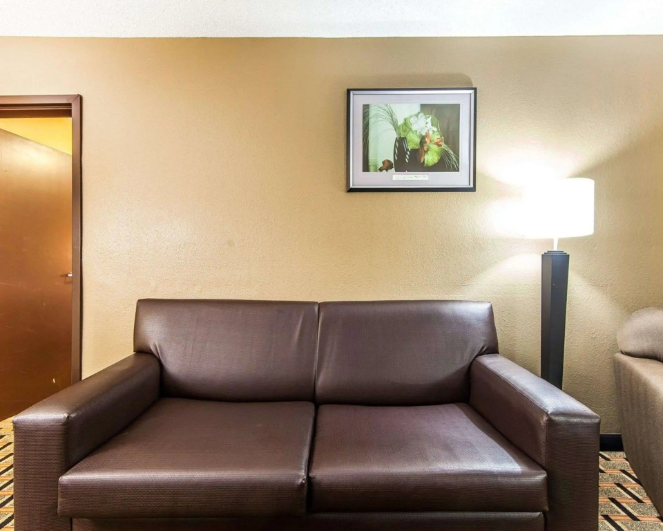 Best Western Plus Cleveland Inn & Suites