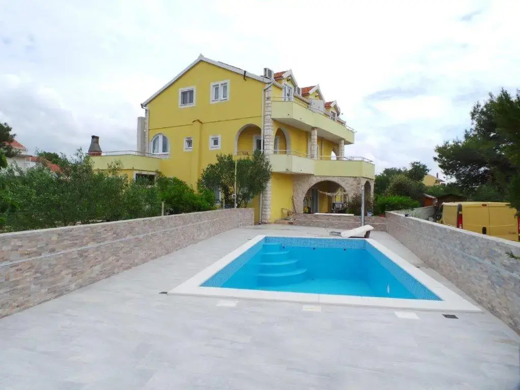 Apartments Ankica