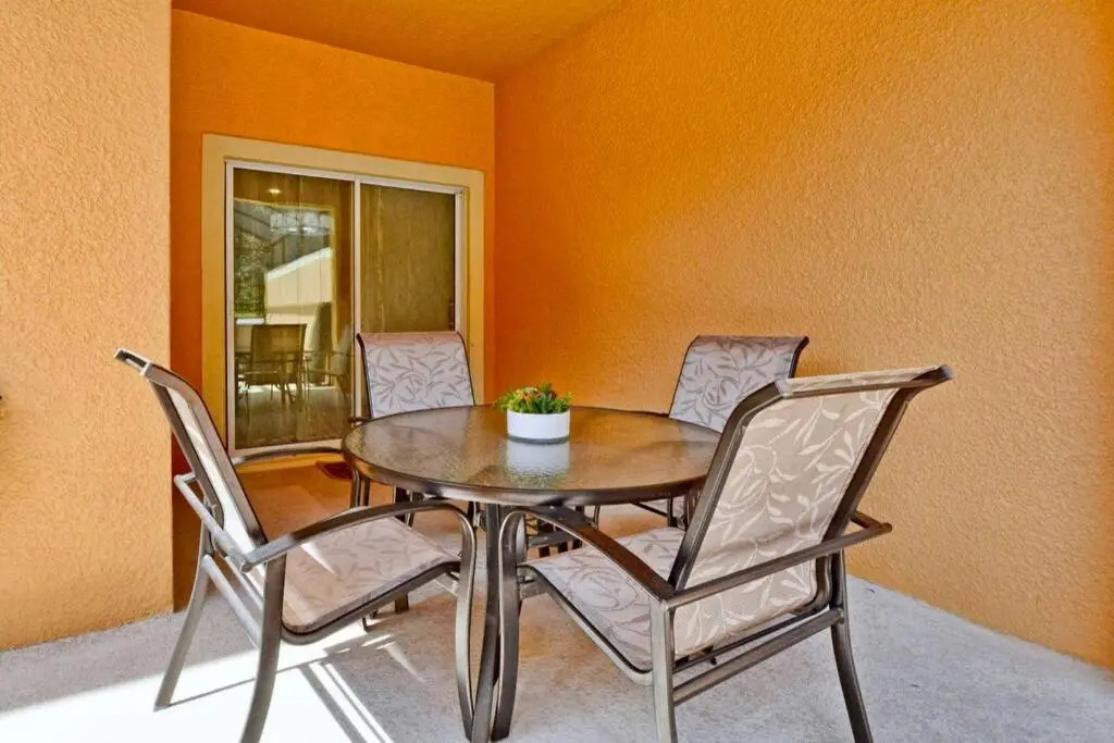 ORLANDO-DISNEY - ENTIRE HOME - 4BD, 3 Baths, WiFi, Private Pool